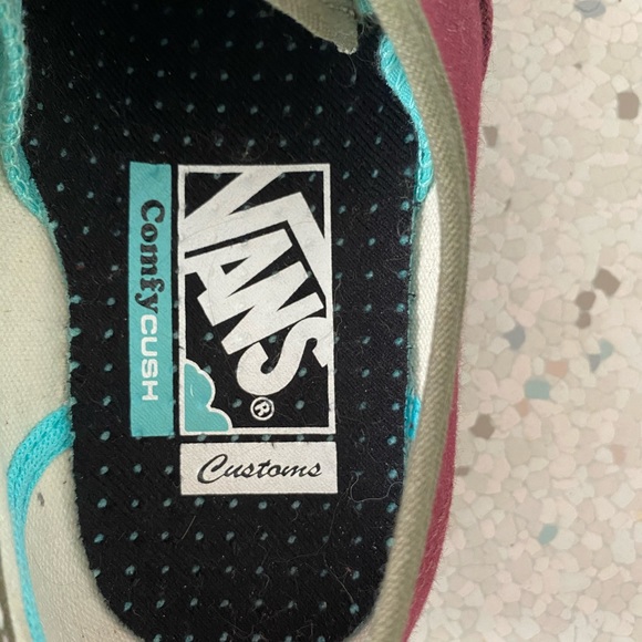 Women’s custom vans size 6 - Picture 3 of 4